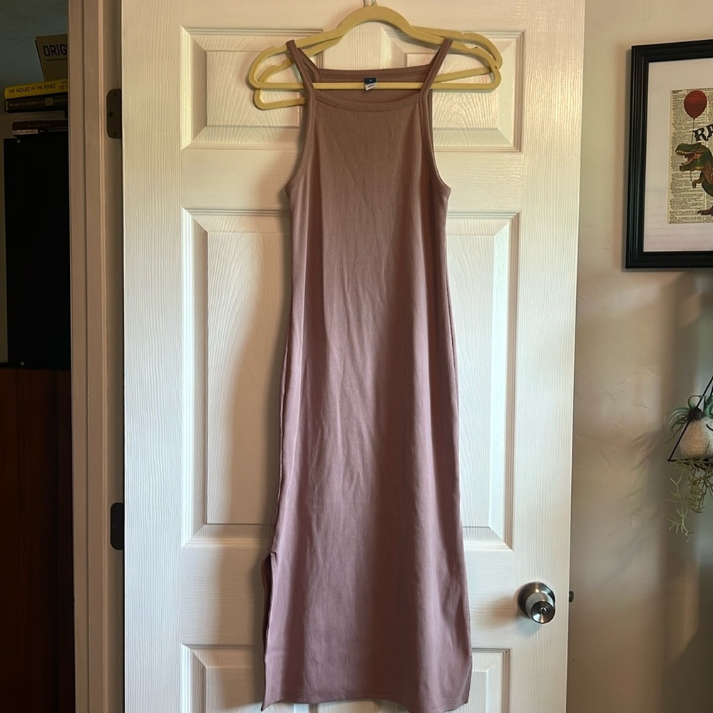 Old Navy ribbed midi dress size medium